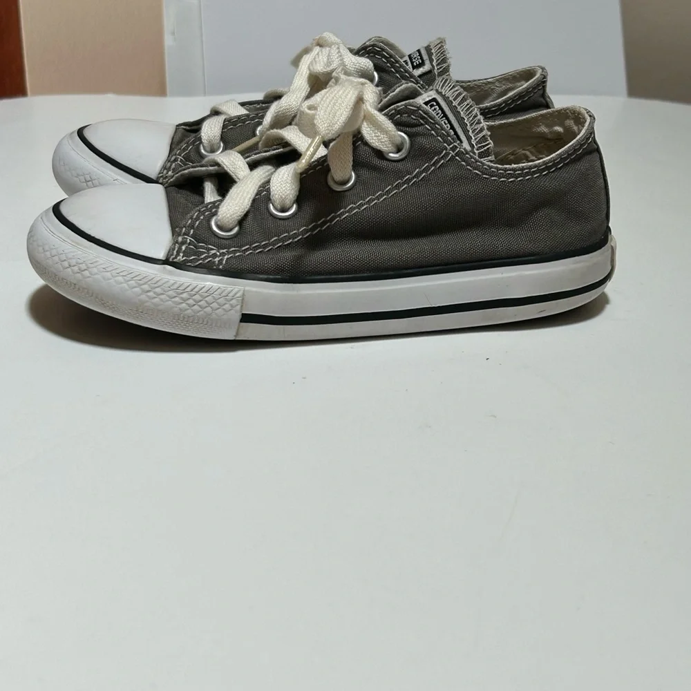 Converse Chuck Taylor All Star Low Top Sneakers